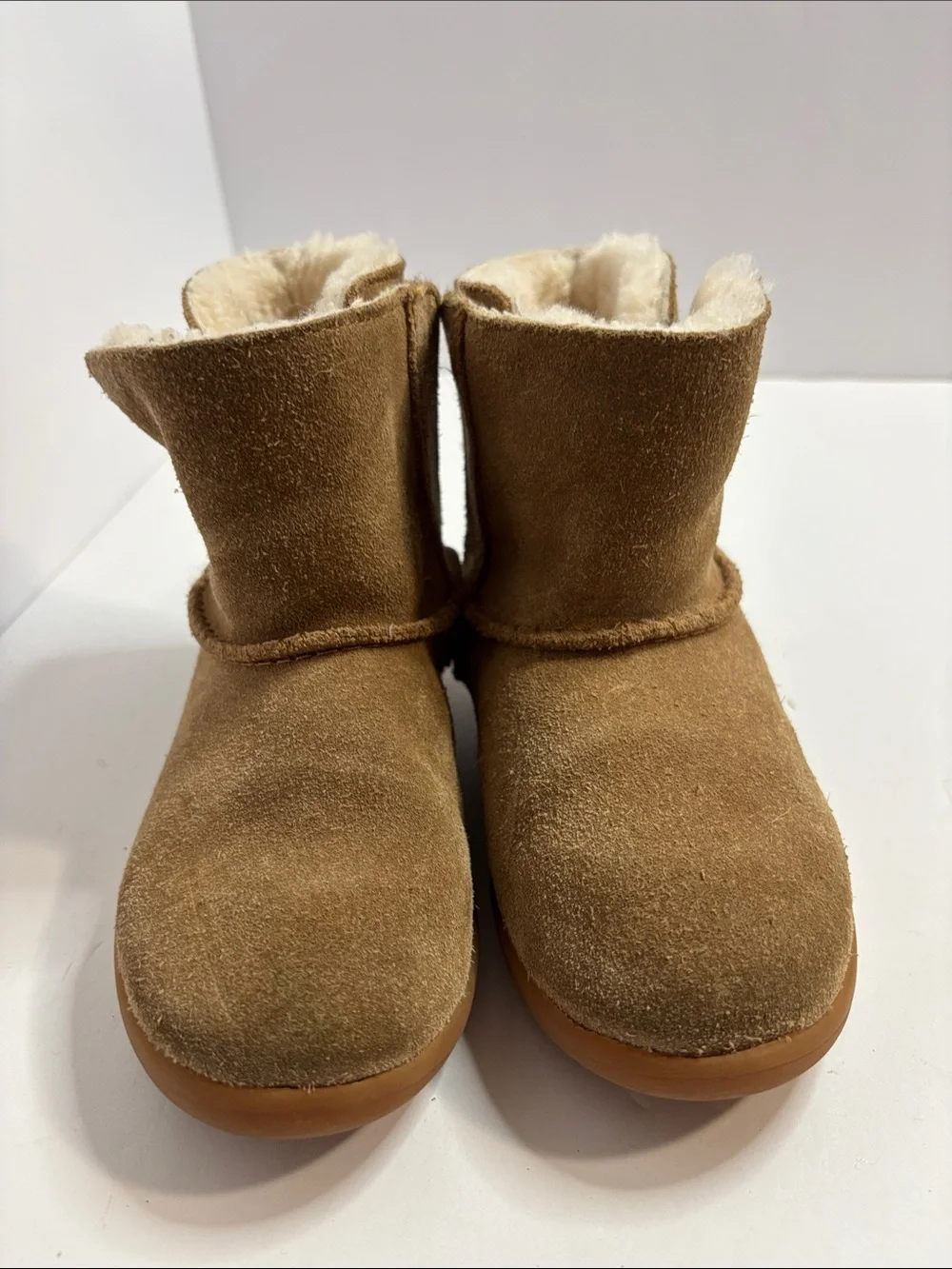UGG Tan Cream Shearling-Lined Short Boot Kids Sz 9 VGUC